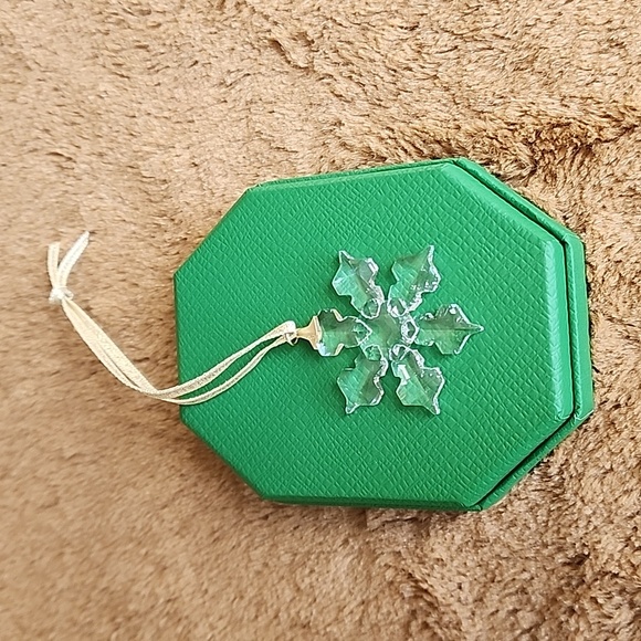 Swarovski annual ornament 2022 - Picture 5 of 9